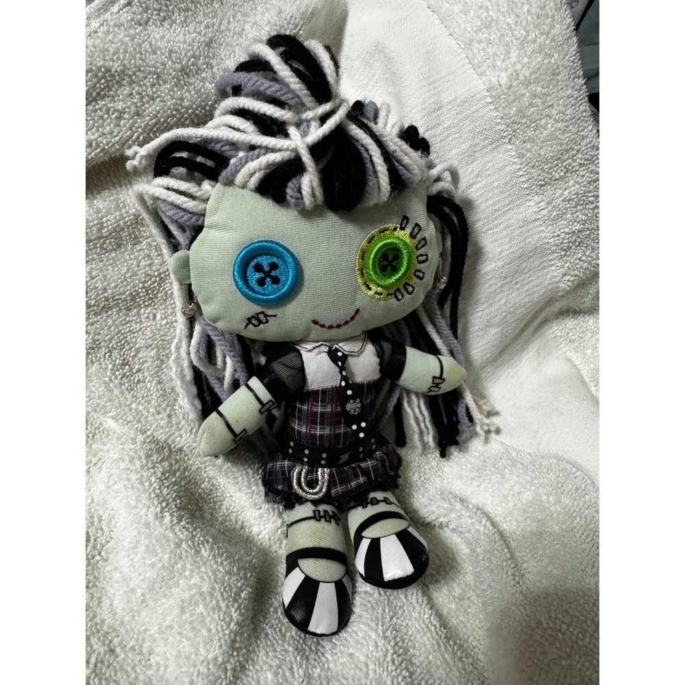 Monster High Frankie Stein Plush Rag Doll Yarn Hair Button Eyes Mattel 2010